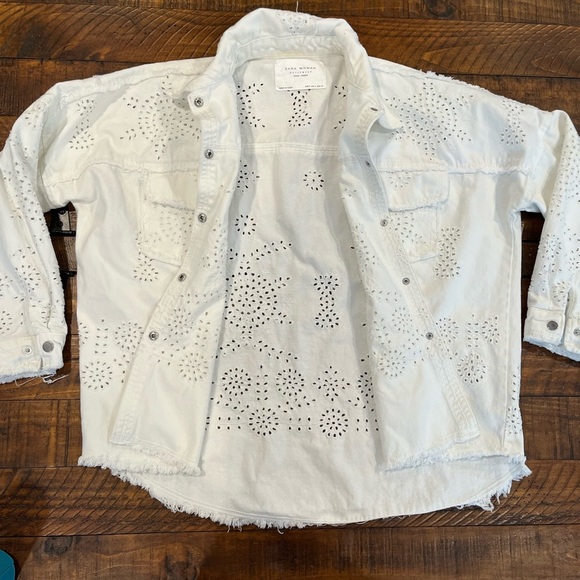 Jackets & Blazers - Zara white denim jacket